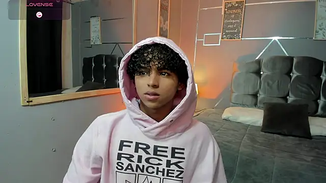 Noah Smith04 online show from 11-10-25, 01:49