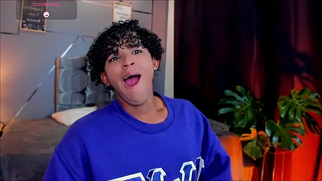 Noah Smith04 online show from 11-17-25, 12:20