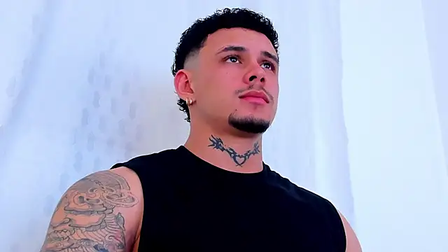 NoahhBrown online show from 11-09-25, 12:58