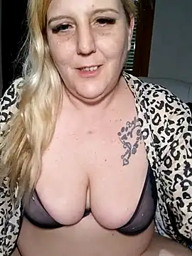 BecciDeluxe online show from 02-09-26, 03:10