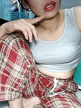 Snapshot of Blythe_69 chatting on 03-12-25, 07:13 Blythe 69 online show from 03-12-25, 07:13