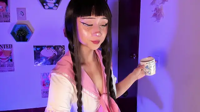 MonxxsLove online show from 05-08-26, 04:27
