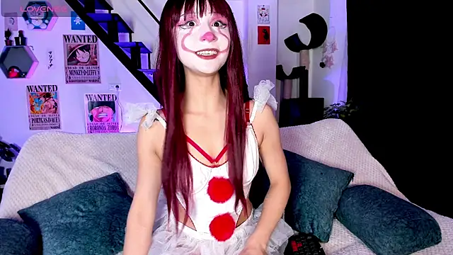 Snapshot of MonxxsLove chatting on 10-10-25, 03:07 MonxxsLove online show from 10-10-25, 03:07