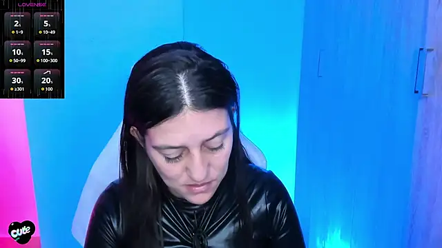 Snapshot of Saskyaa chatting on 02-23-26, 04:18 Saskyaa online show from 02-23-26, 04:18