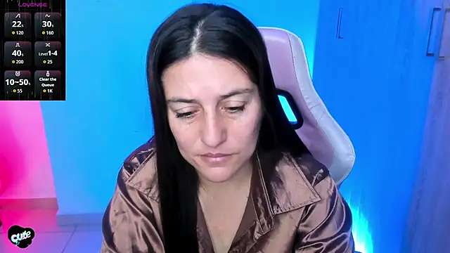 Snapshot of Saskyaa chatting on 02-23-26, 04:14 Saskyaa online show from 02-23-26, 04:14