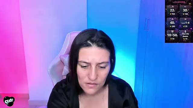 Saskyaa online show from 05-18-26, 03:39