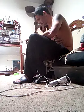 Snapshot of LongDickZee562 chatting on 02-24-25, 09:32 LongDickZee562 online show from 02-24-25, 09:32