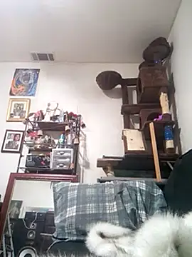 Snapshot of LongDickZee562 chatting on 02-28-25, 11:34 LongDickZee562 online show from 02-28-25, 11:34