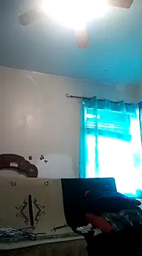 Snapshot of LongDickZee562 chatting on 02-07-25, 08:20 LongDickZee562 online show from 02-07-25, 08:20