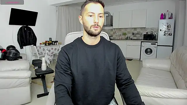 ZackFraser online show from 10-03-25, 02:40