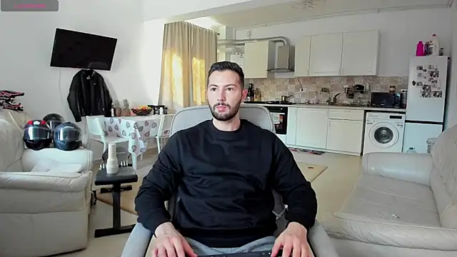 ZackFraser online show from 10-30-25, 09:40