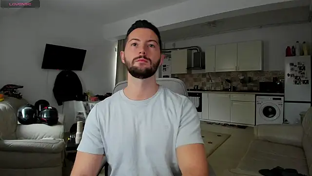 ZackFraser online show from 11-05-25, 09:56