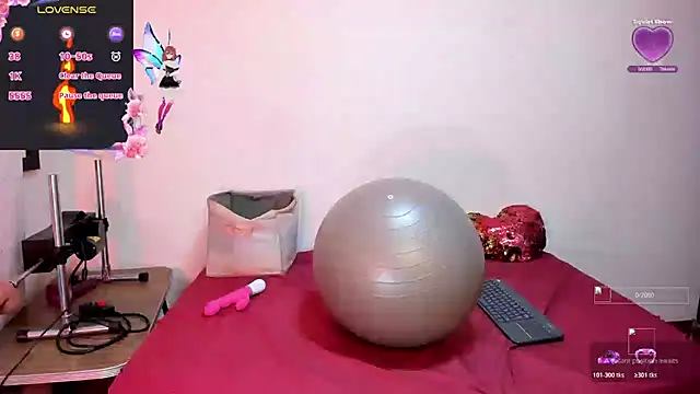 cleopatraa online show from 11-12-25, 09:29