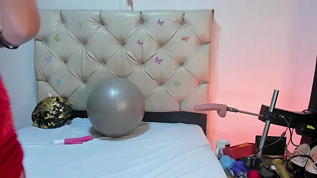cleopatraa online show from 05-19-26, 08:16