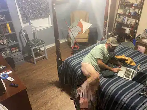 Onesieboy4daddys online show from 11-25-25, 04:57