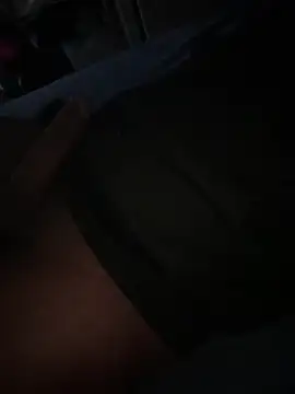 Snapshot of Luziluzi0999 chatting on 12-21-25, 10:32 Luziluzi0999 online show from 12-21-25, 10:32