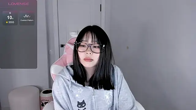 hee young11 online show from 02-01-26, 06:55