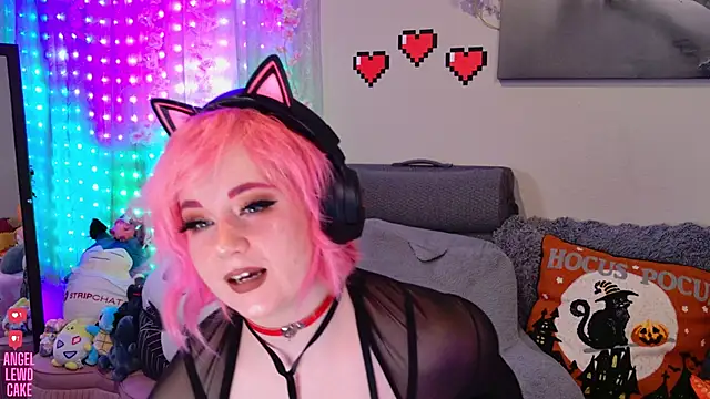 Angel-Lewd-Cake online show from 04-10-26, 04:08