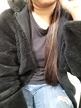 Snapshot of sweet_jia23 chatting on 02-22-25, 05:34 sweet jia23 online show from 02-22-25, 05:34