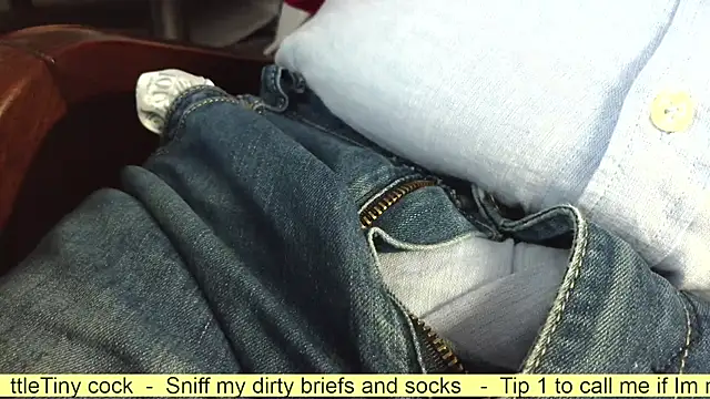 smoothandtiny online show from 10-26-25, 06:52