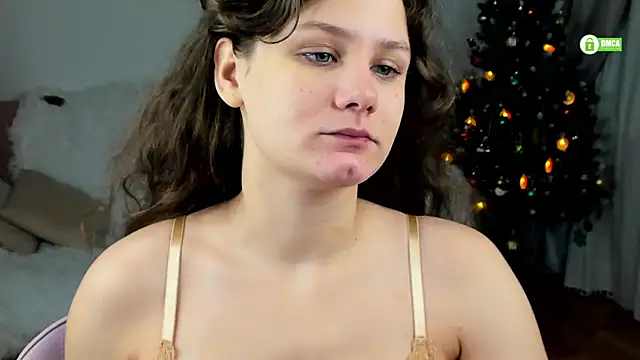 Charlotte wow online show from 12-18-25, 02:43