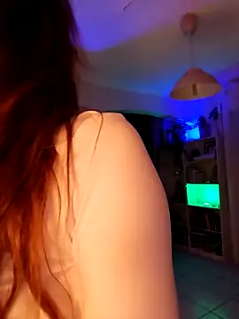 Snapshot of Luna_Kitanna chatting on 01-28-25, 09:40 Luna Kitanna online show from 01-28-25, 09:40