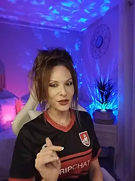 Luna Kitanna online show from 07-19-26, 06:15