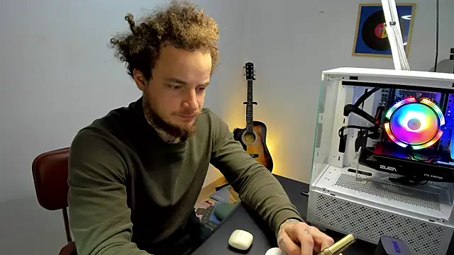 layneinchains online show from 12-22-25, 09:53