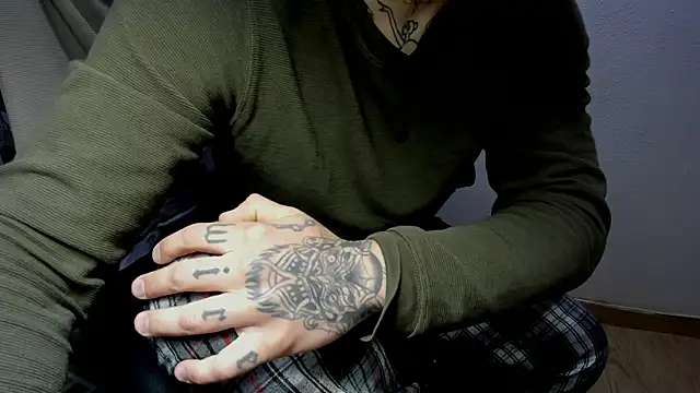 layneinchains online show from 11-25-25, 07:52