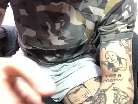 layneinchains online show from 10-22-25, 02:49