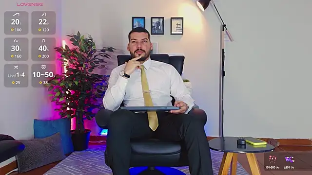 Snapshot of HenryBenso chatting on 10-02-25, 05:49 HenryBenso online show from 10-02-25, 05:49