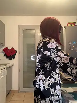 la petite prunette69 online show from 03-18-25, 06:28