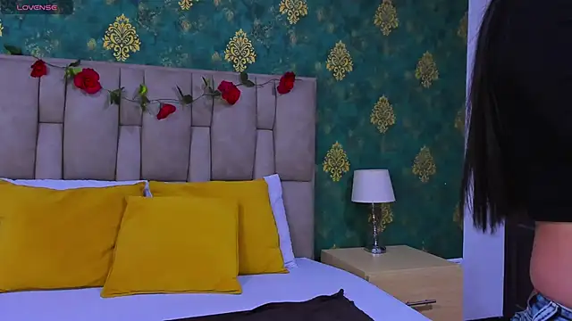 SuzanSmithh online show from 11-17-25, 10:41