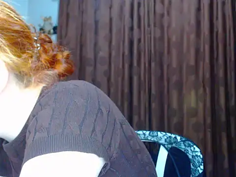 Redhead incandy online show from 06-12-26, 12:30
