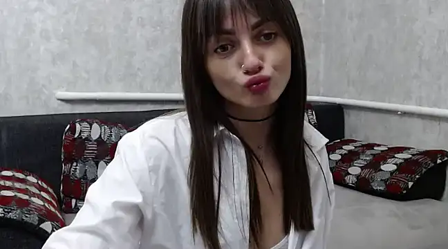 LikaLuis online show from 02-01-25, 02:13