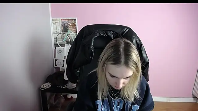 viktoria lovely online show from 02-05-26, 06:31