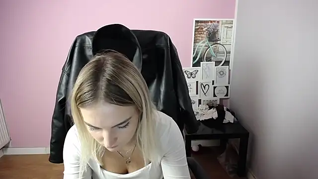 viktoria lovely online show from 10-13-25, 11:23