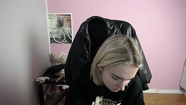 viktoria lovely online show from 04-10-26, 06:20