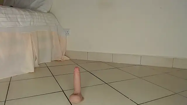 Perqueen online show from 10-17-25, 09:05