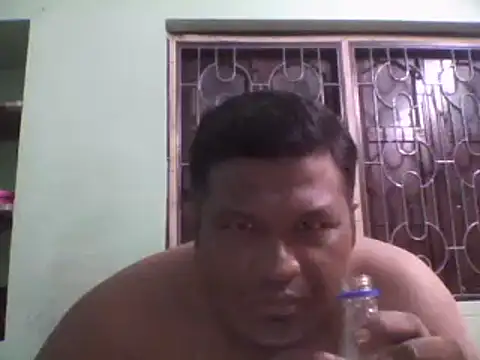 Snapshot of ssamit0808 chatting on 10-26-25, 09:15 ssamit0808 online show from 10-26-25, 09:15