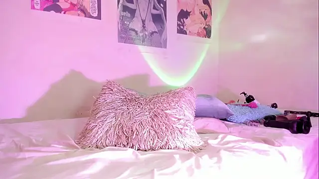 Snapshot of paymon19 chatting on 09-15-25, 06:08 paymon19 online show from 09-15-25, 06:08