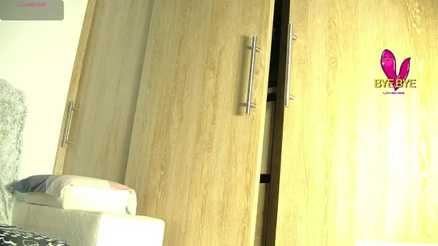 aidaadams online show from 11-26-25, 11:10