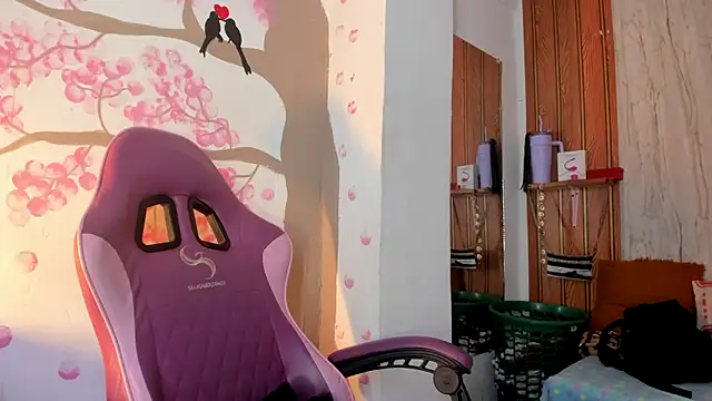 Alika01 online show from 02-10-26, 01:10