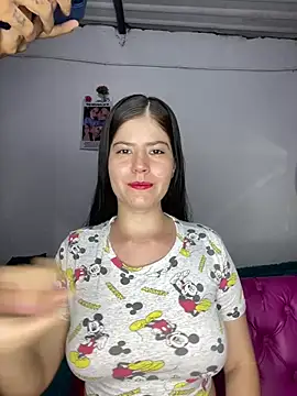 Snapshot of Hotnightsexxx chatting on 03-14-25, 10:49 Hotnightsexxx online show from 03-14-25, 10:49