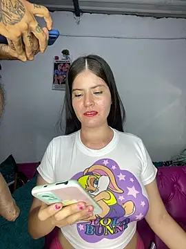 Snapshot of Hotnightsexxx chatting on 03-11-25, 03:36 Hotnightsexxx online show from 03-11-25, 03:36