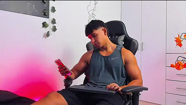 Snapshot of Bray_Kevin chatting on 01-31-26, 11:36 Bray Kevin online show from 01-31-26, 11:36