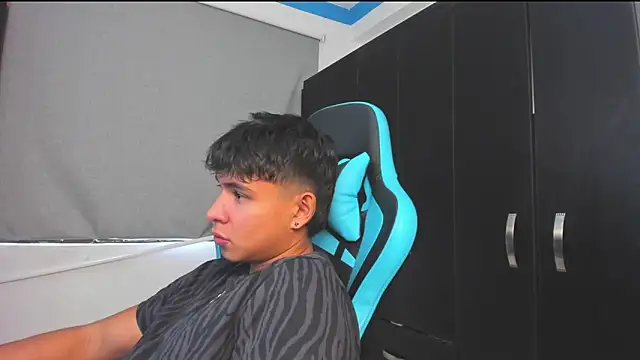 Bray Kevin online show from 10-30-25, 06:05