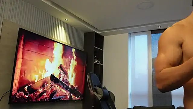 Snapshot of Bray_Kevin chatting on 04-08-26, 11:06 Bray Kevin online show from 04-08-26, 11:06