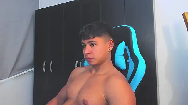 Bray Kevin online show from 12-22-25, 09:04