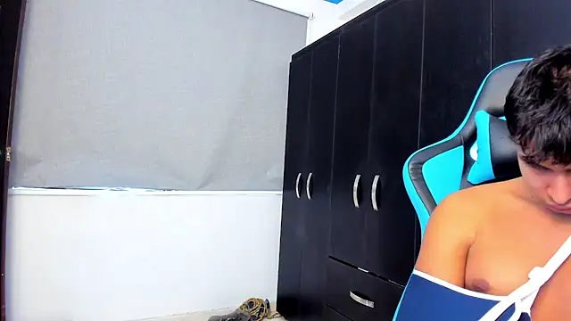 Bray Kevin online show from 10-14-25, 05:57